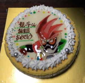 仮面ライダーキャラクターケーキ